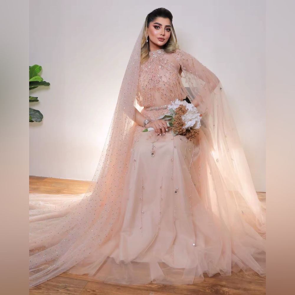 Dress - Picture 3 of 10